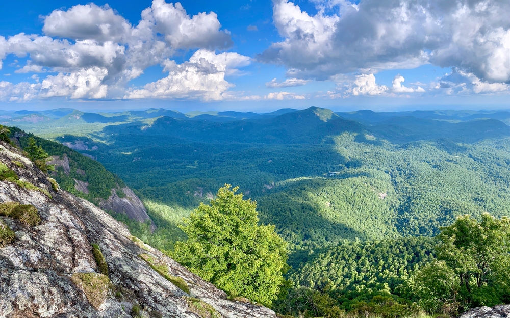 Panoramic view of Whiteside Mountain in NC